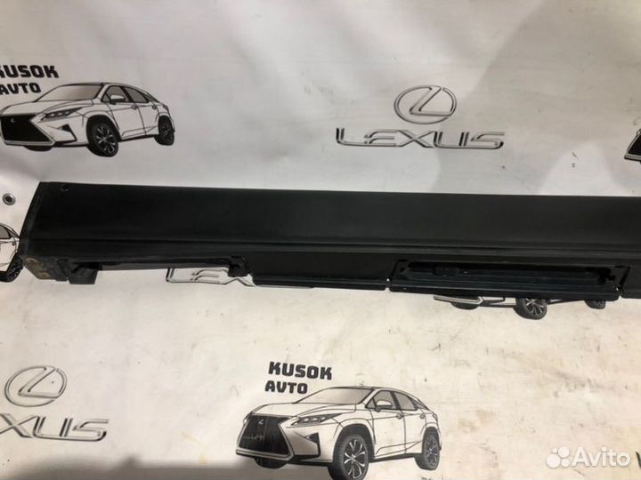 Накладка на порог наружная правая Lexus Rx 350