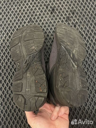 Кроссовки asics gel-kayano 24