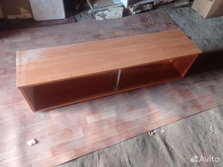 Полка книжная 127*30