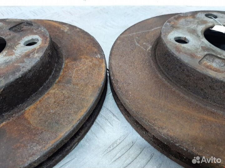 Диск тормозной передний Mazda Demio DW рест. 2000