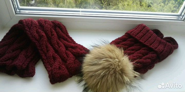 Вязаная шапка(косы) с помпоном и шарфик. Меринос