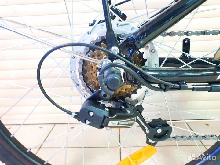 Электрический велосипед Turaid зелёный (дамский)