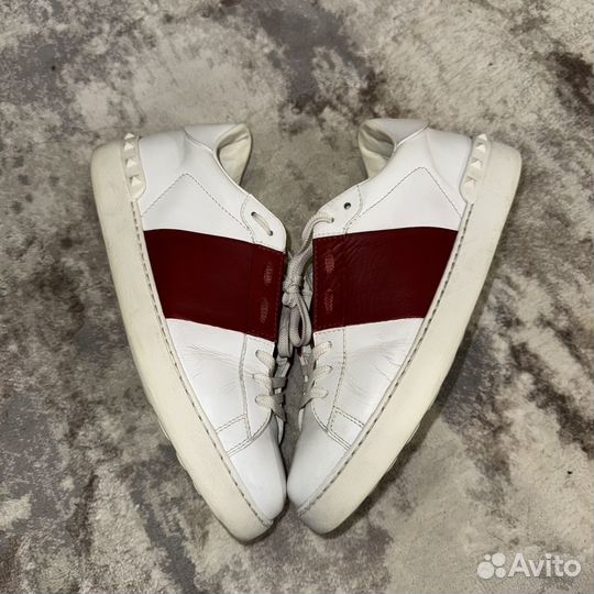 Valentino garavani open