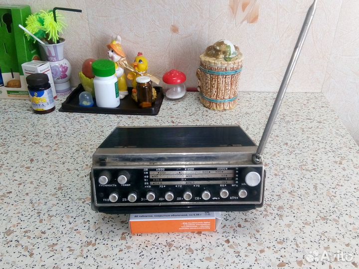 Автомобильный радиоприемник