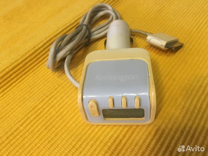 Зарядка автомобильная для iPhone