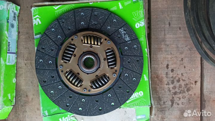 Диск сцепления valeo