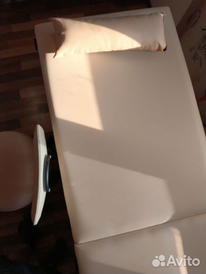 Кушетка для наращивания ресниц