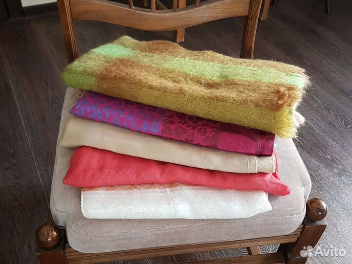 Шарфы и палантины