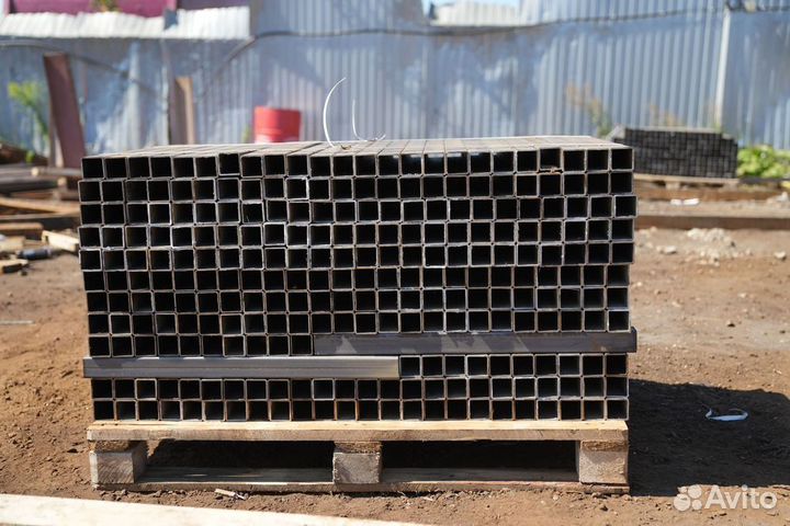 Профильная труба 120x120x3