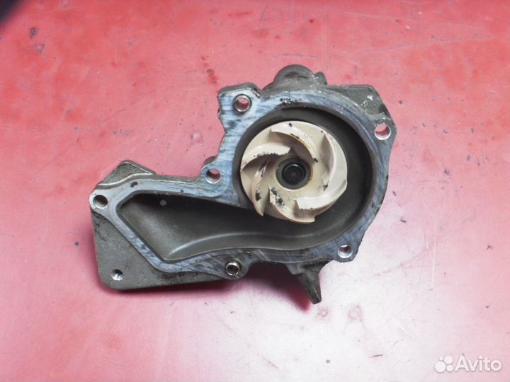 Насос водяной 1778516 Ford Fusion (CBK) 2002-2012