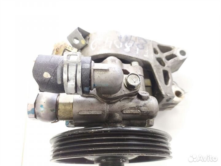 Насос гидроусилителя Chevrolet Cruze F18D4
