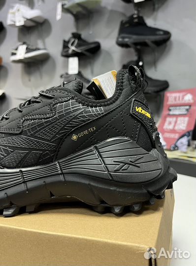 Кроссовки термо Reebok 43,44 зимние