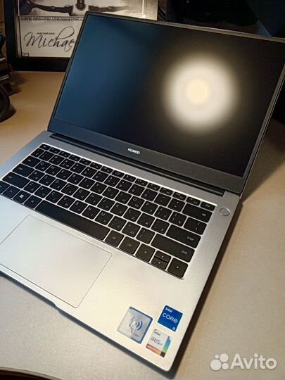 Ноутбук huawei matebook d14