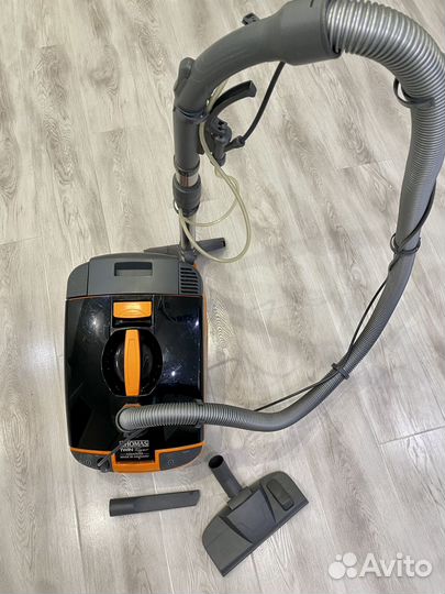 Моющий пылесос thomas