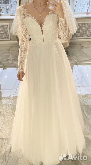 Свадебное платье