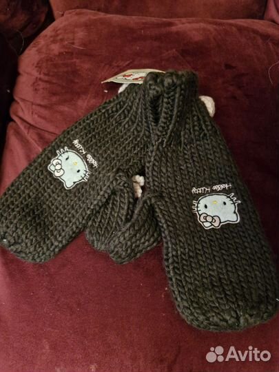 Варежки детские hello kitty