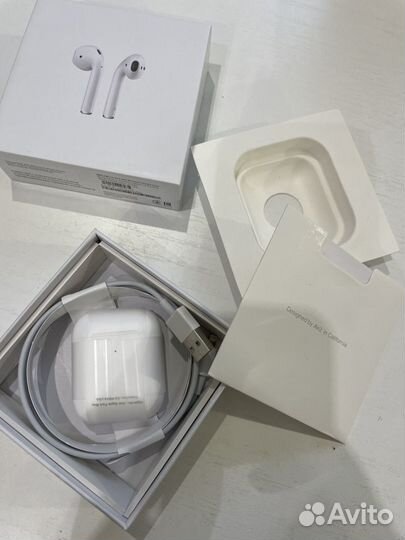 Беспроводные наушники airpods 2 white