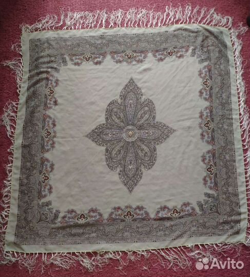 Платки, шали