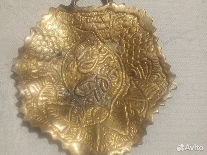 Подставка латунная