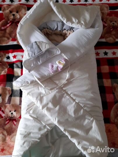 Комплект на выписку новый