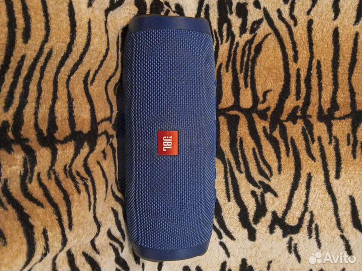 Блютуз колонка jbl charger 3