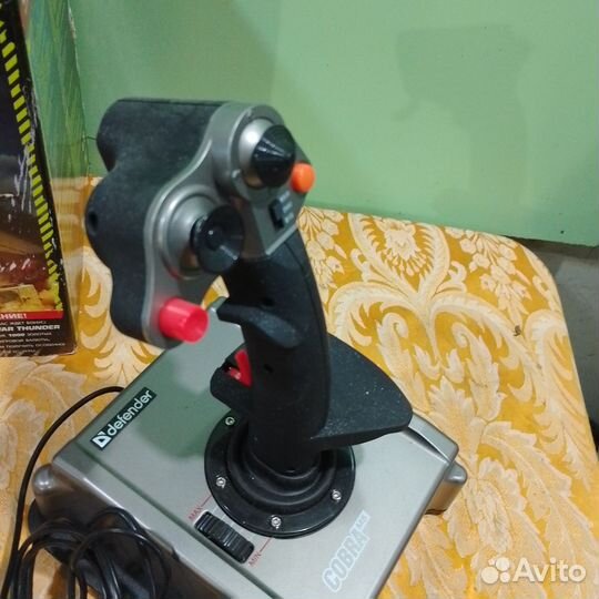 Джойстик defender codra M5