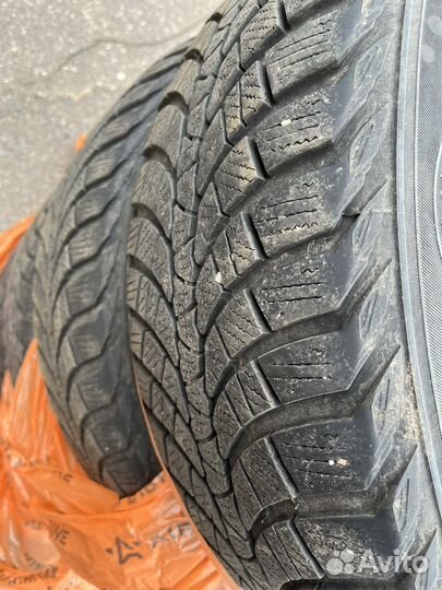 Kumho WinterCraft WP71 225/55 R17