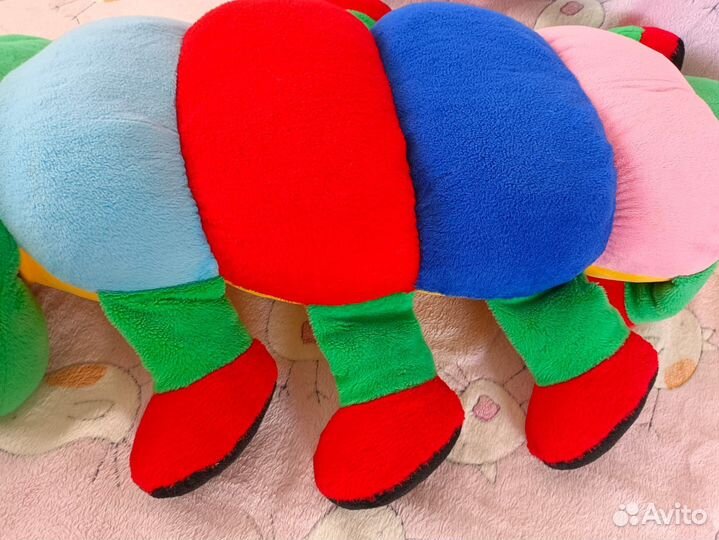 Мягкая игрушка гусеница
