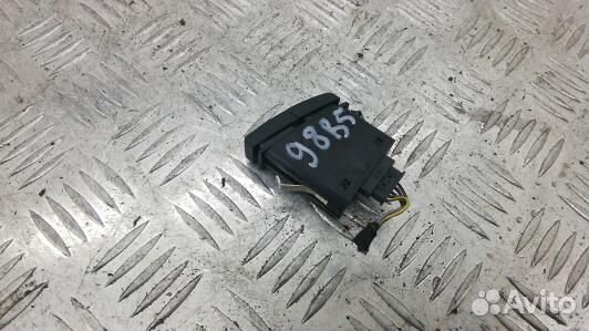 Кнопка аварийки BMW X1 E84 (98B05I501)