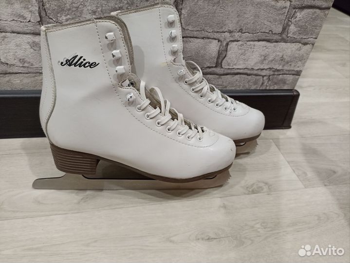 Коньки фигурные