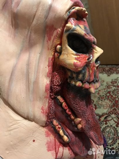 Маска для хелуина