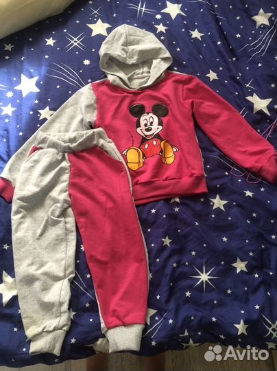 Костюм спортивный