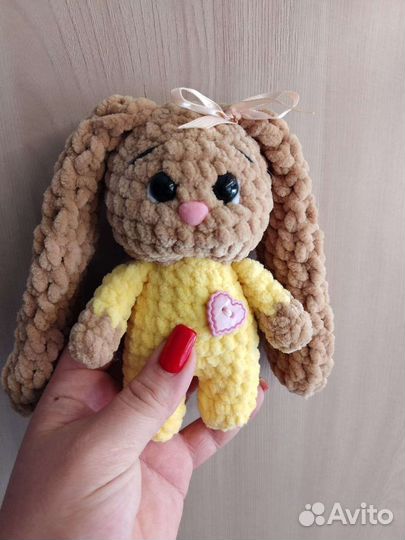 Мягкие игрушки из плюшевой пряжи