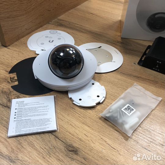 Комплект оборудования UniFi для видеонаблюдения