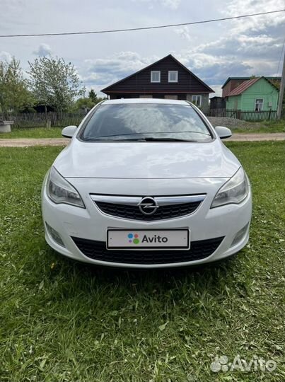 Opel Astra 1.4 AT, 2012, 119 000 км