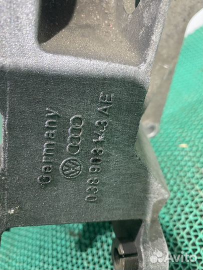 038903143ae кронштеин генератора VAG Audi 1.9