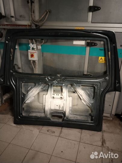 Крышка багажника Фольксваген Т5