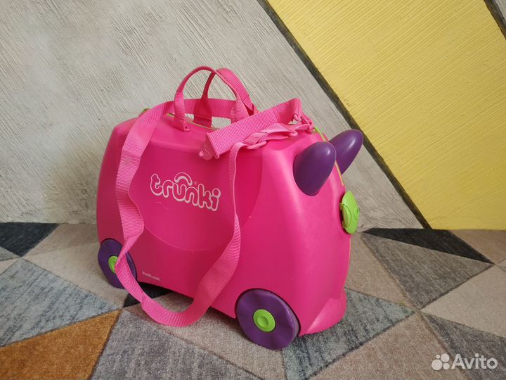 Чемоданы детские trunki на колёсах 2 шт