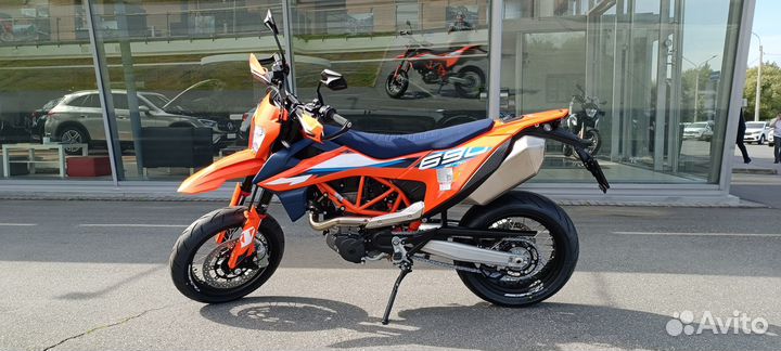 KTM 690 SMC R 2023