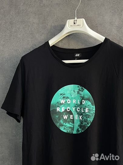 Футболка H&M 'World Recycle Week'