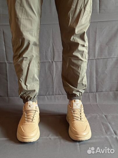 Мужские демисезонные кроссовки