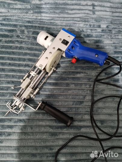 Тафтинговый пистолет для вышивки ковров