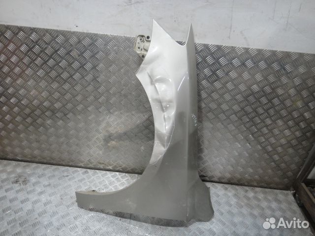 Крыло Jetta 6 (11) пер L дефект б\у (арт. 5C6821105A)