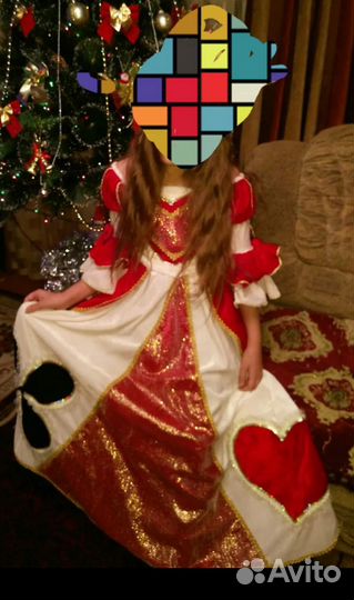 Театральный костюм