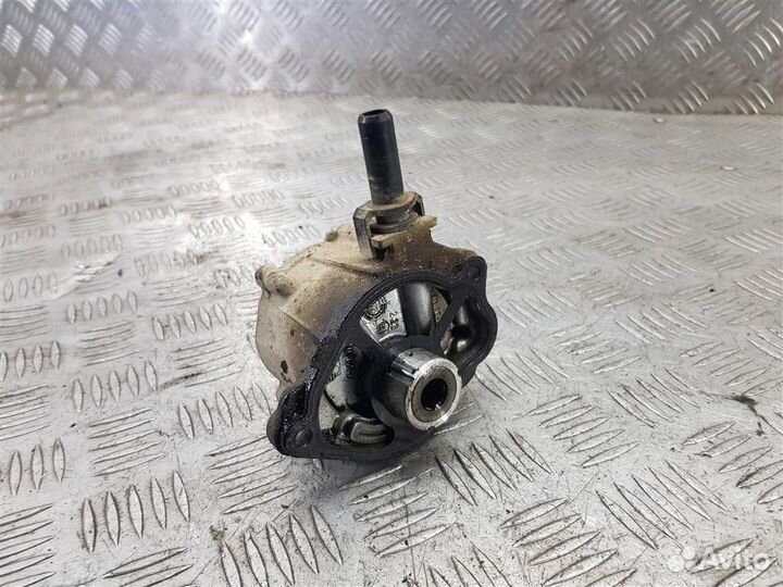 Насос вакуумный Мерседес Vito Viano W639