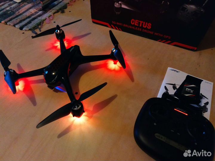 Квадрокоптер с камерой