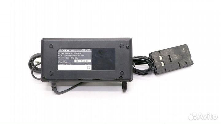 Зарядное устройство Sony AC-V35