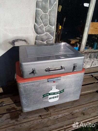 Термоящик с соквояжем для пикника