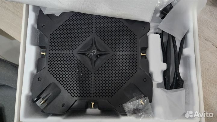 TP-link Archer AX11000