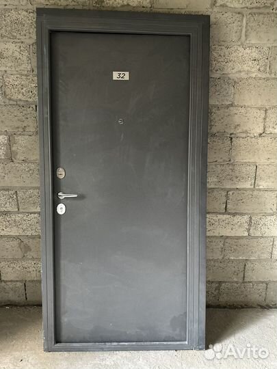 Дверь входная